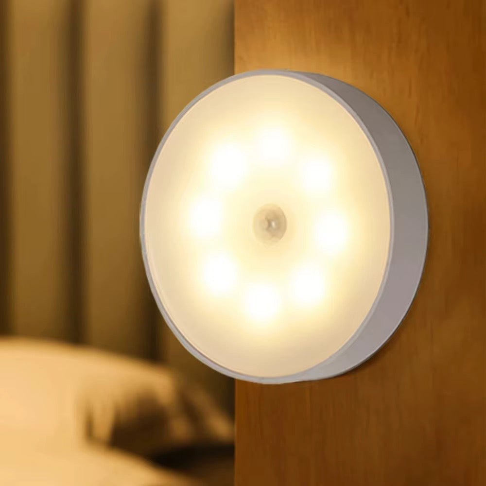 SMARTLIGHT - LAMPǍ INTELIGENTǍ CU SENZOR